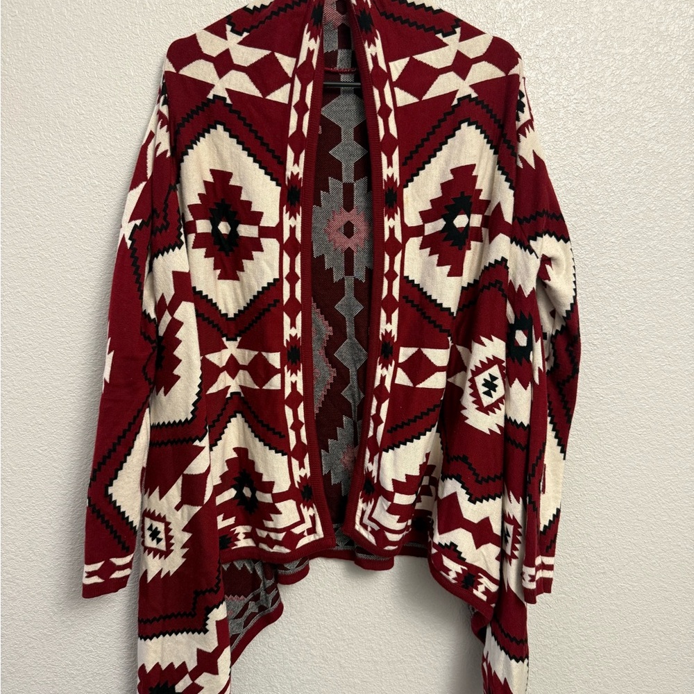 H&M Red and Cream Geometric Cardigan